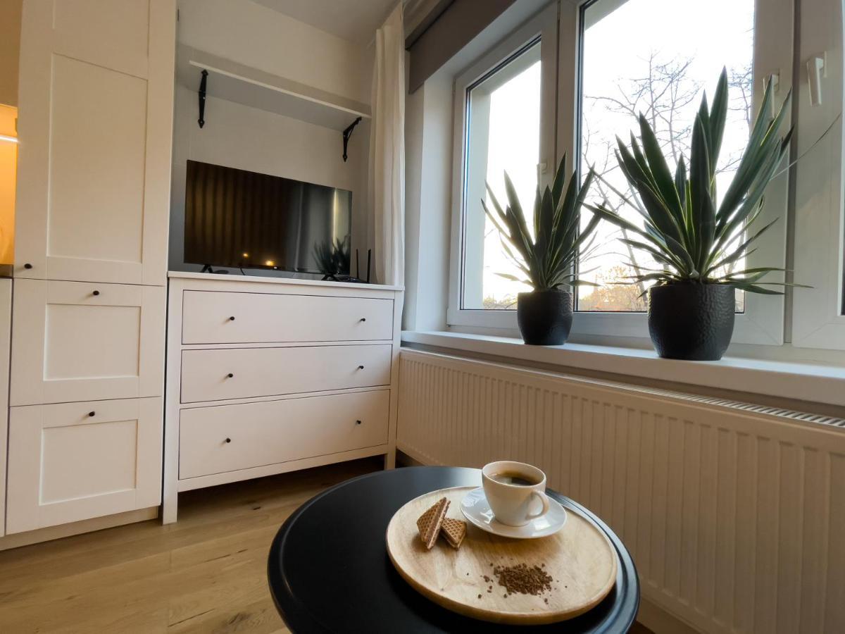 Urban Apartments Studio No 4A, Free Private Parking, Self Check-In Chorzów Esterno foto